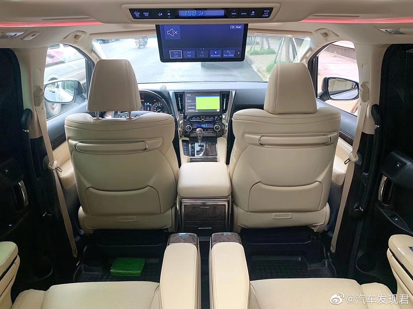 丰田3.5L埃尔法！2020款，超级大佬的保姆车