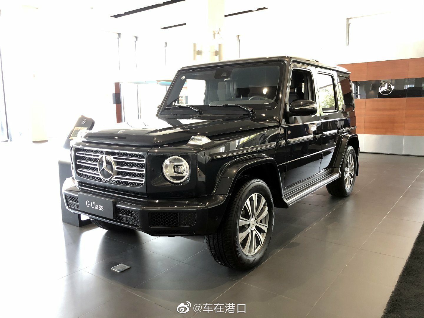 奔驰G350 黑/黑 行情依然坚挺