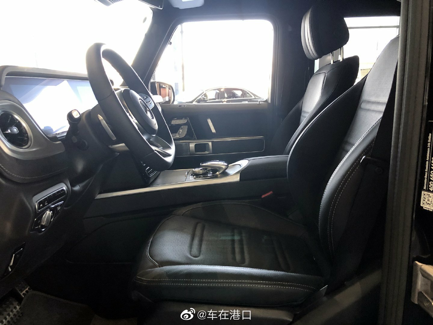 奔驰G350 黑/黑 行情依然坚挺