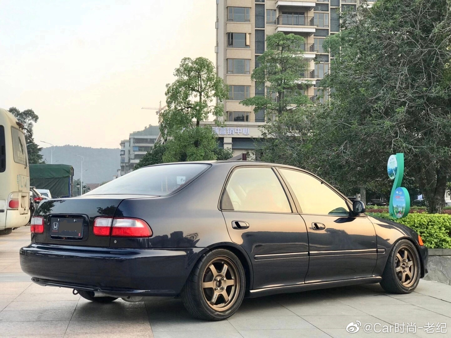 汽车美图赏析：第五代（1991-1995）本田思域