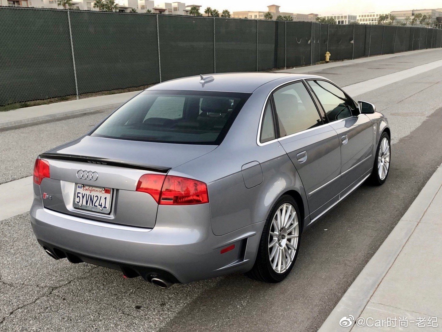 限量250台，4.2升V8驱动的2006 奥迪S4