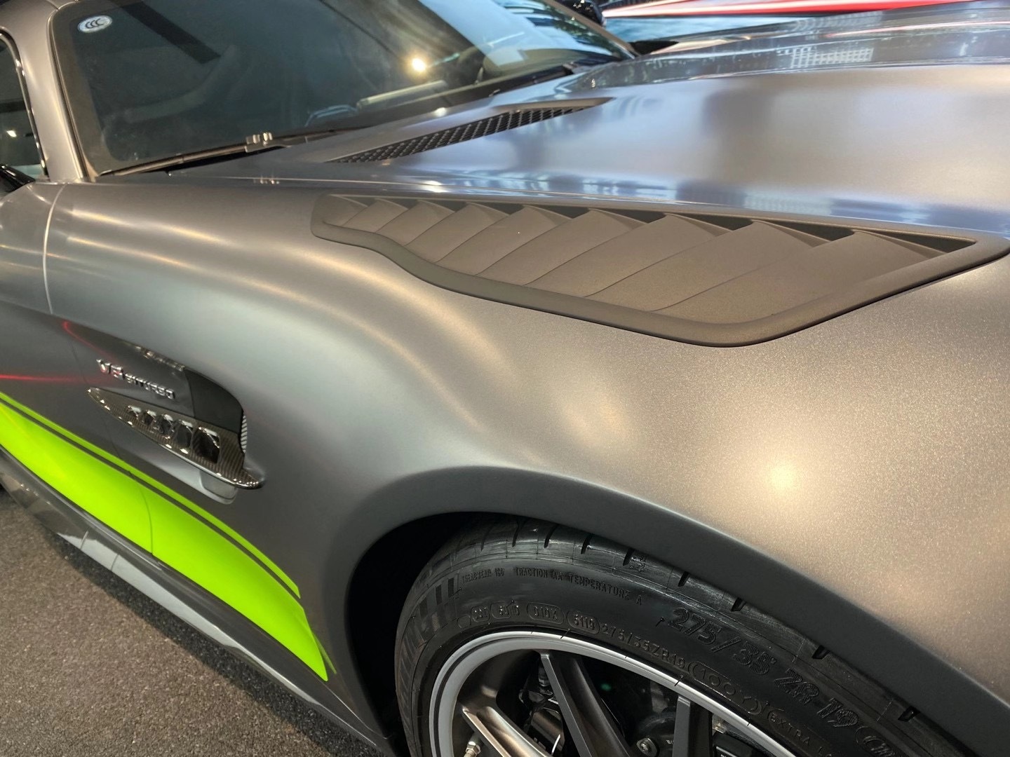 AMG GT：战意十足的配色!