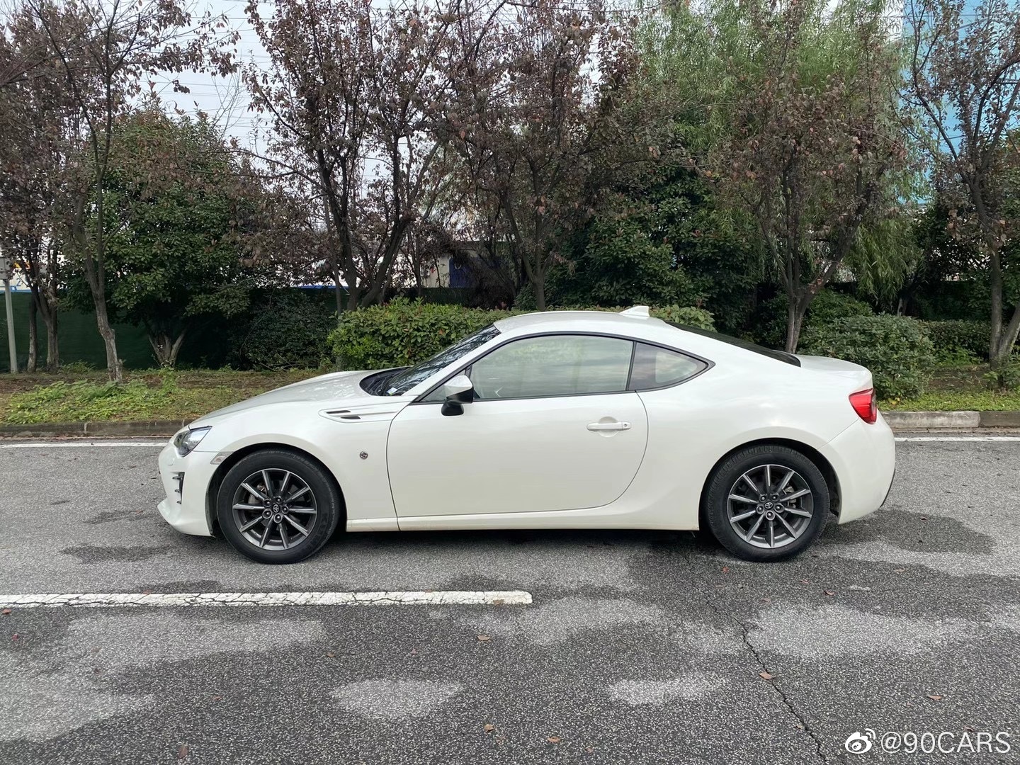 17年 丰田86 2.0L 手动豪华 3万公里 100万内驾驶乐趣无对手