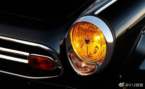 人帅开什么车都帅，本田S800 coupe