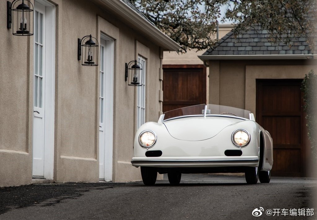 1935年的Porsche 356 America，好圆润，有点可爱~