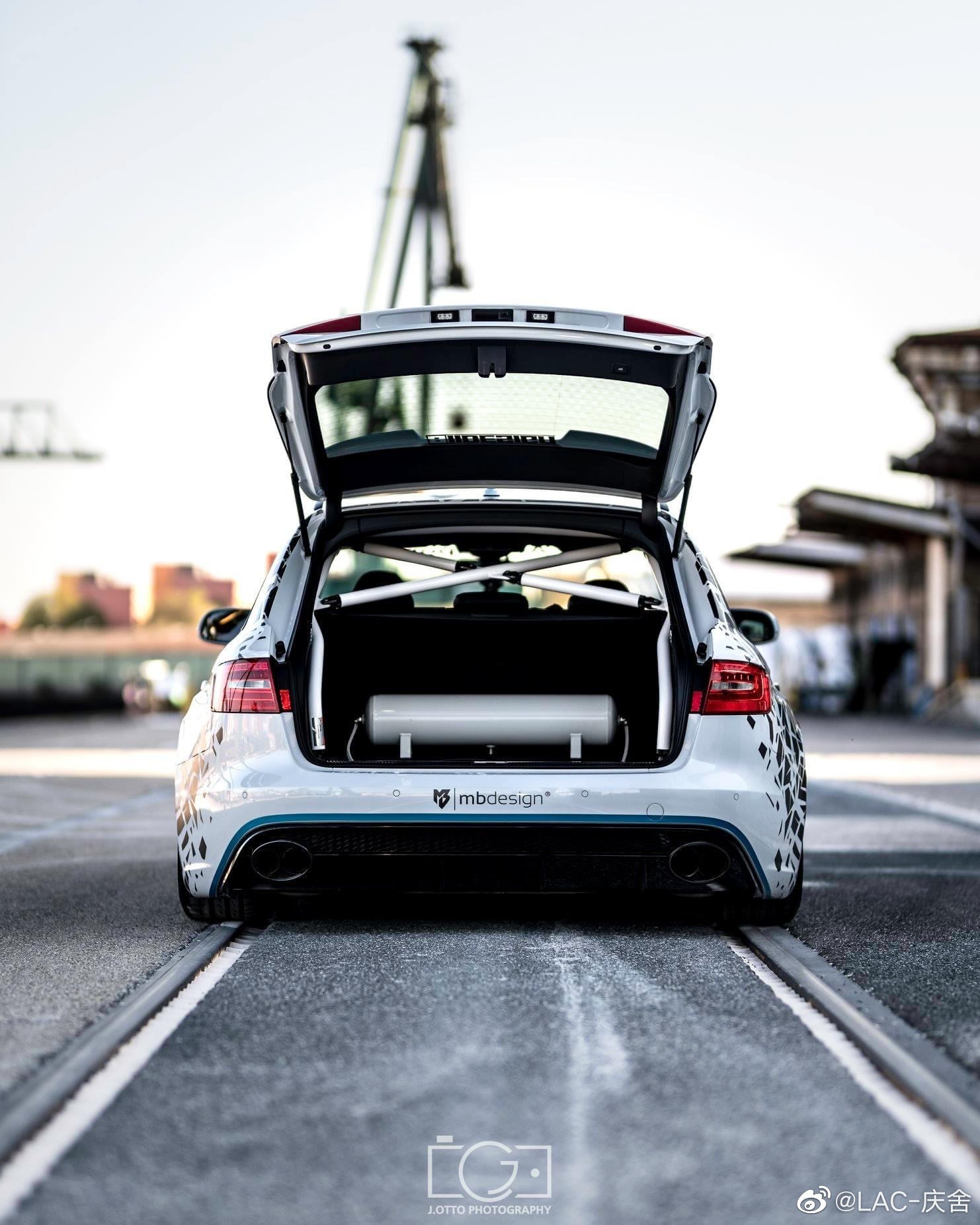 奥迪RS4：感觉还是这个好看