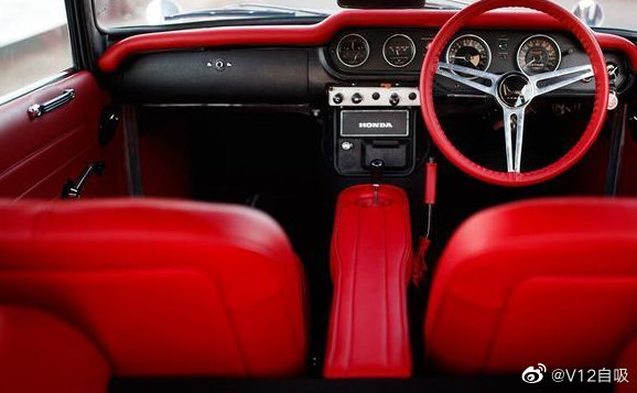 人帅开什么车都帅，本田S800 coupe