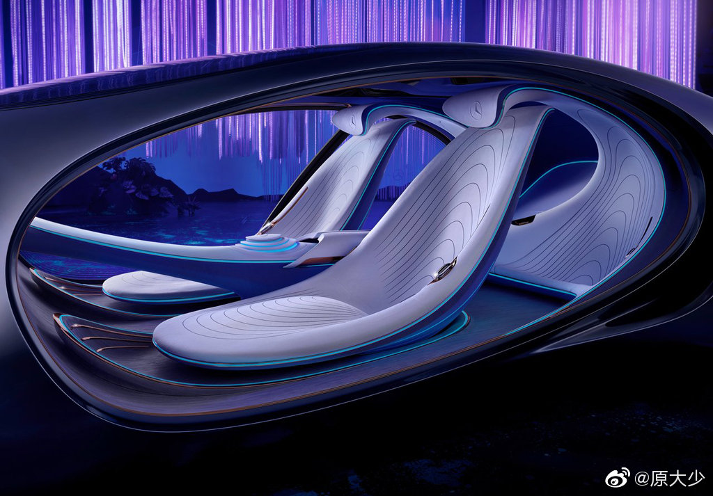 恶魔之子奔驰Vision AVTR概念车，已经登陆地球。