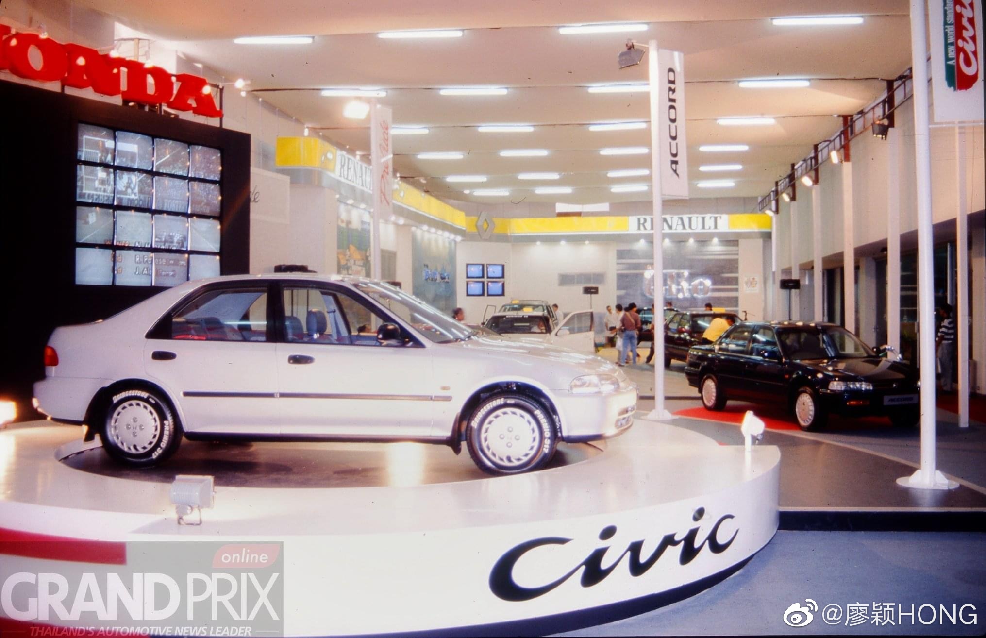 当年本田思域 EG在曼谷车展上市盛况