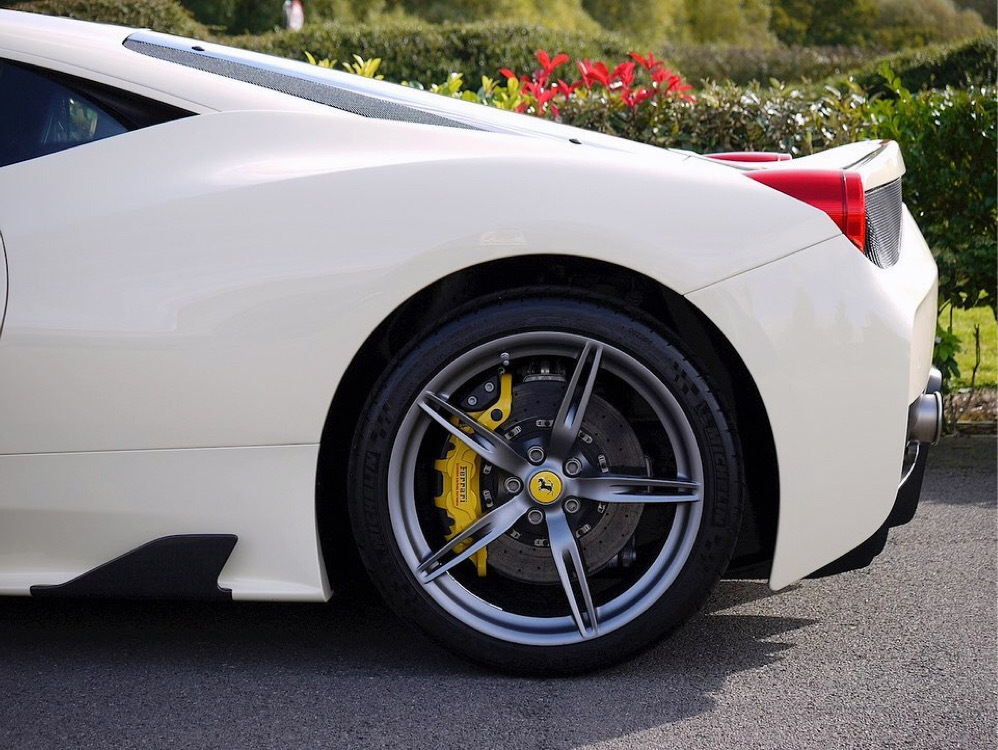 Ferrari 458 Speciale，车头设计怎么样呢？我是很喜欢……