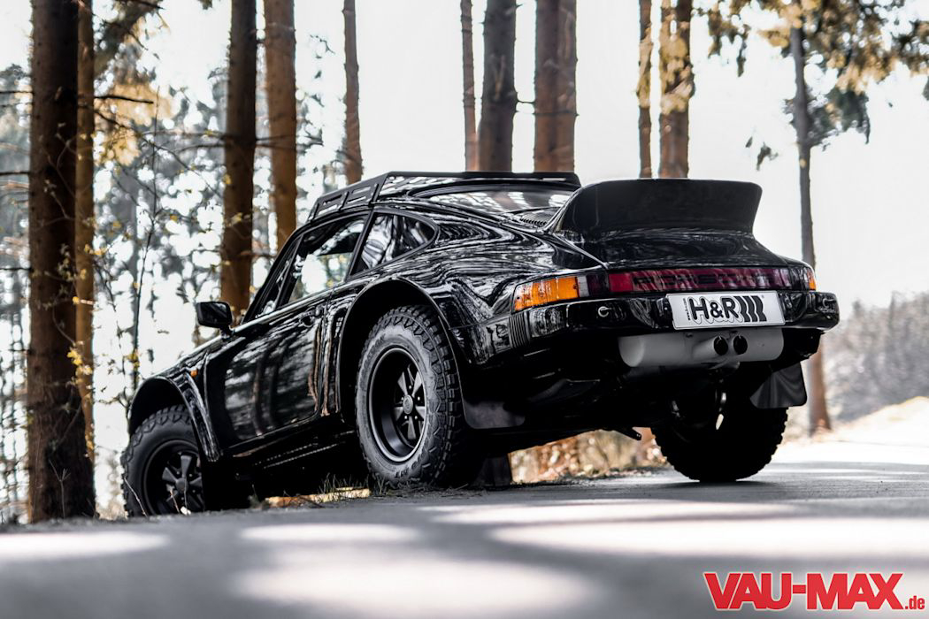 保时捷911 Syberia RS拉力赛车。