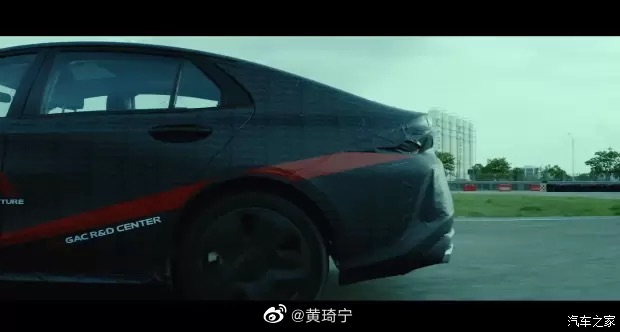 日前，广汽传祺发布了EMPOWER车型的预告视频