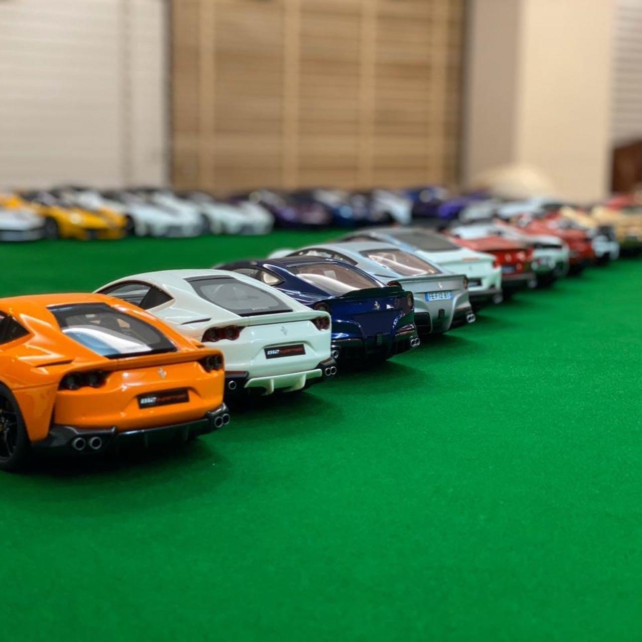 汽车美图：1/18法拉利大规模聚会