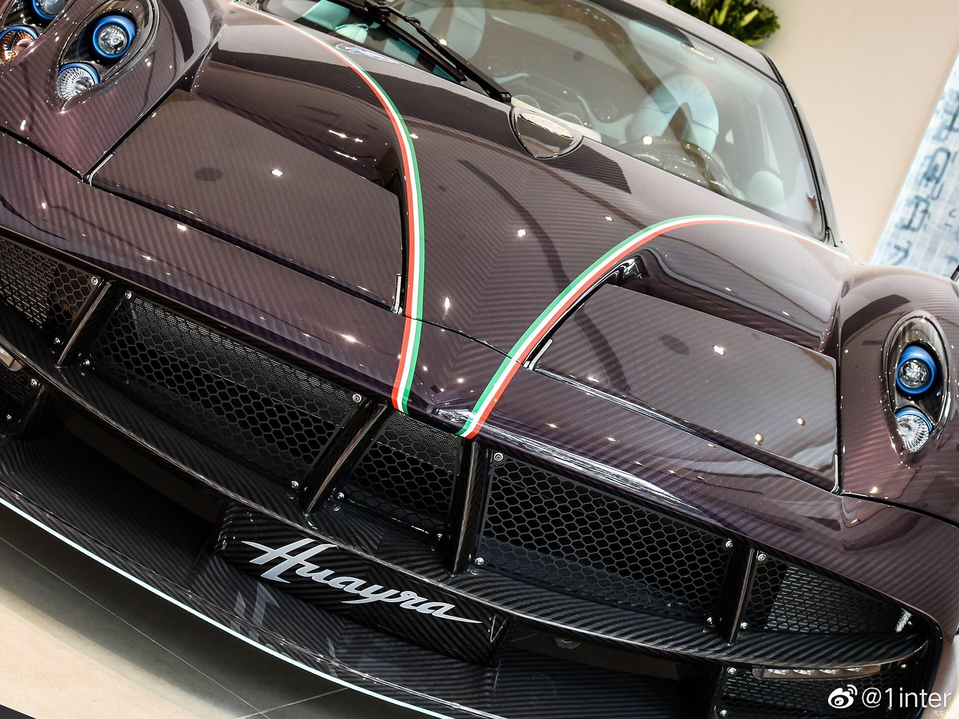 汽车美图大赏：每个部件堪称艺术品 Huayra