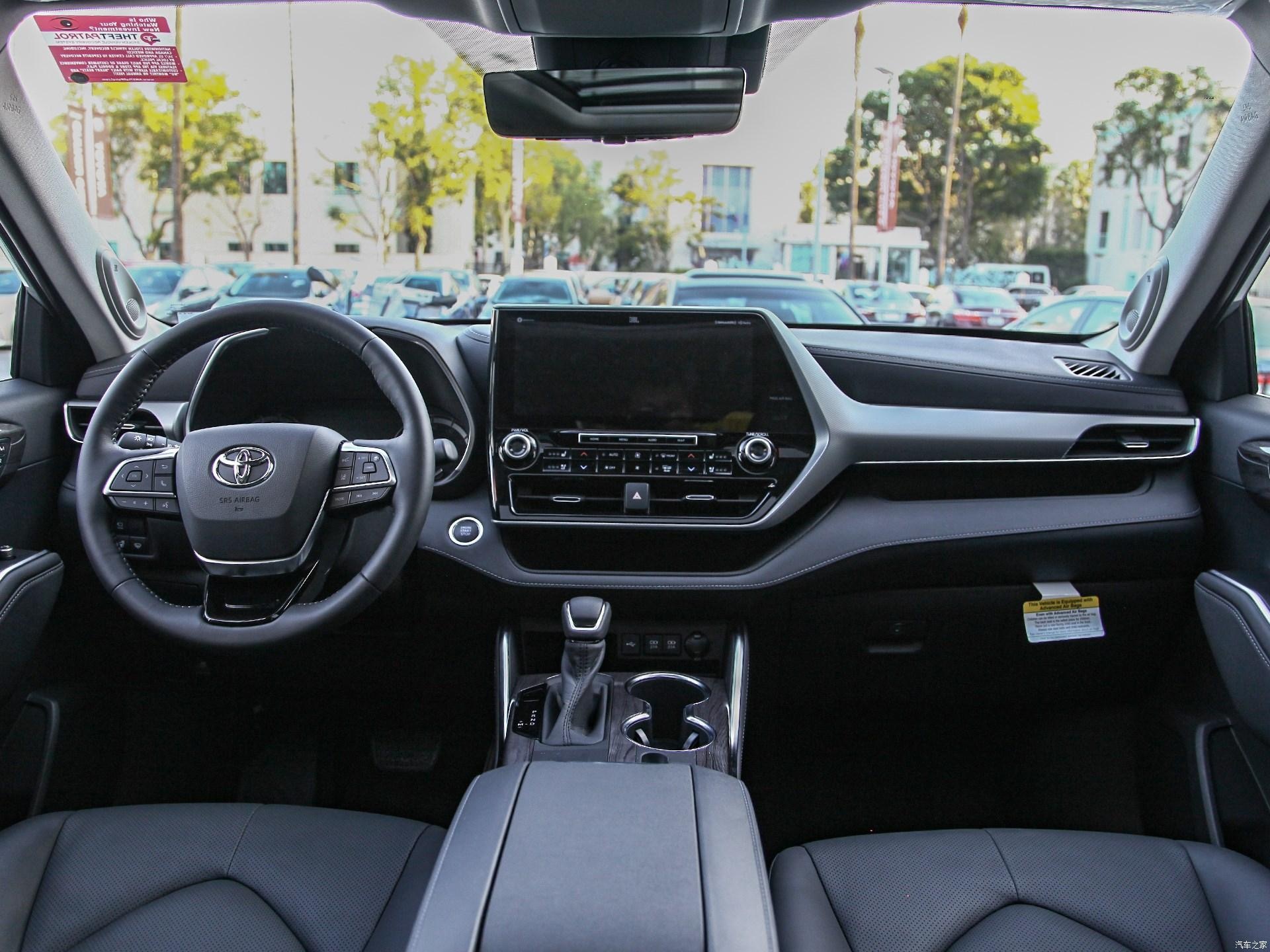 全新的丰田汉兰达真心好看，可惜还没有引进。