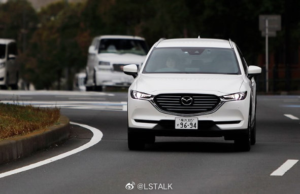 汽车美图赏析：马自达CX5 CX8 日本版