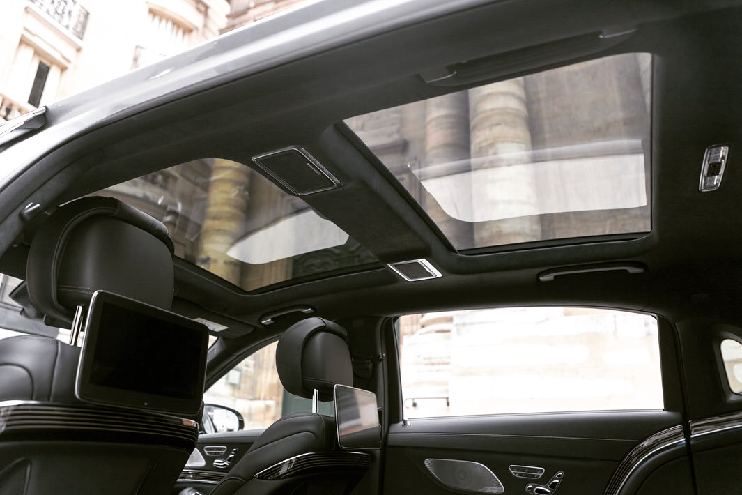 太火爆了 正中老板们的红心 Mercedes Maybach