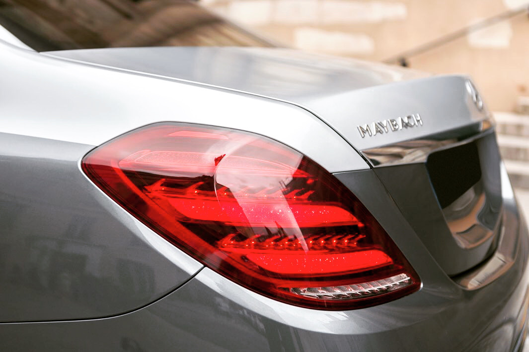 太火爆了 正中老板们的红心 Mercedes Maybach