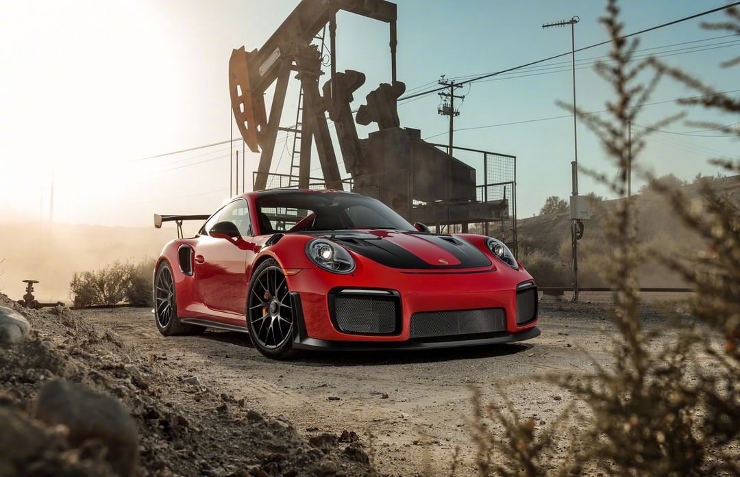 克尔维特和保时捷同画面出现的几率太罕见了！！！