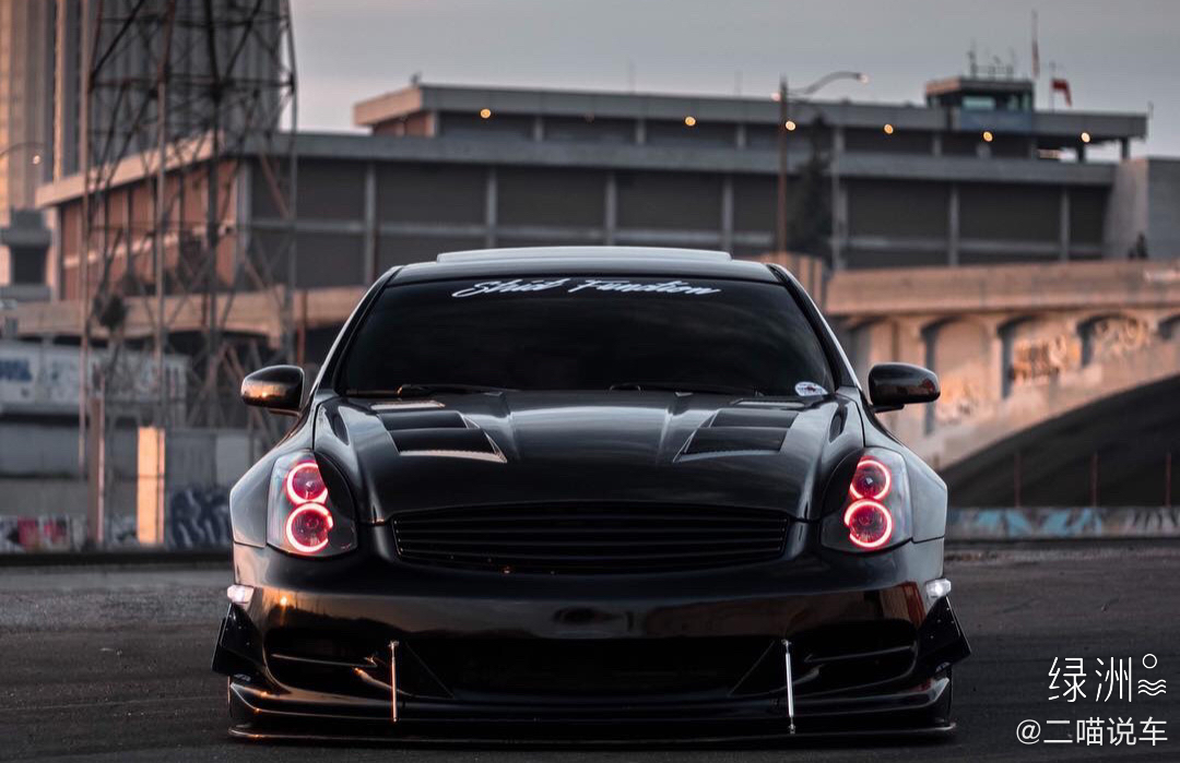 经典车的姿态大王，这是“性感尤物” 英菲尼迪G35