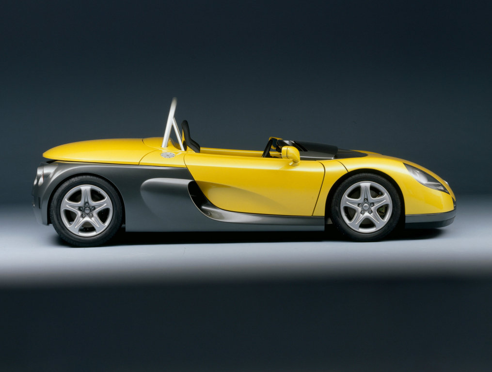 即使四分之一个世纪后，雷诺蜘蛛（Spider）仍然觉得激进。