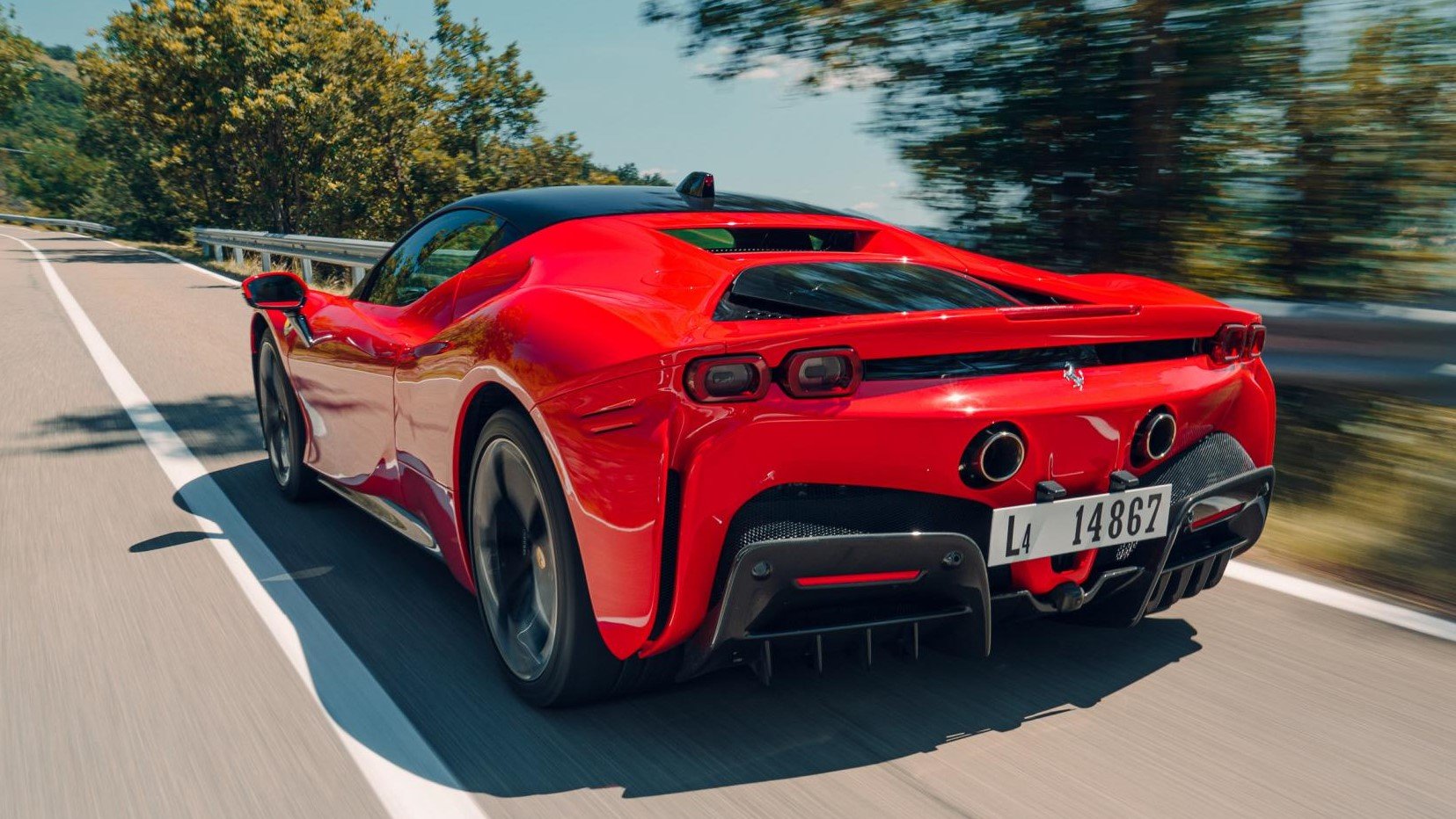 TopGear测试地表最强法拉利-SF90 Stradale