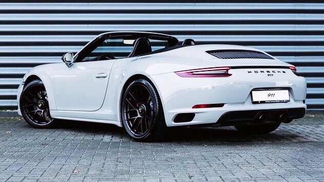 汽车美图抢先看：Porsche 911 GTS，帅气 晚安