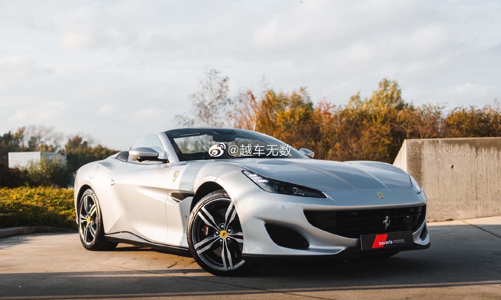 Ferrari Portofino，V8硬顶敞篷法拉利 这后排能坐下谁？