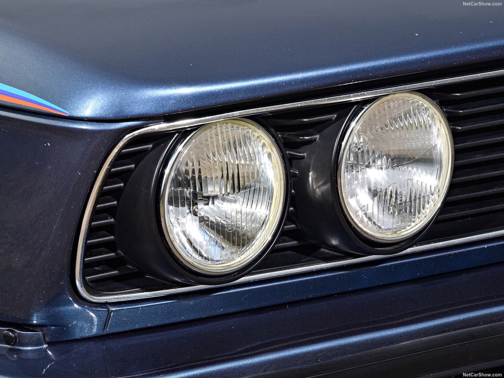 高清汽车美图：宝马5系的那些四眼灯