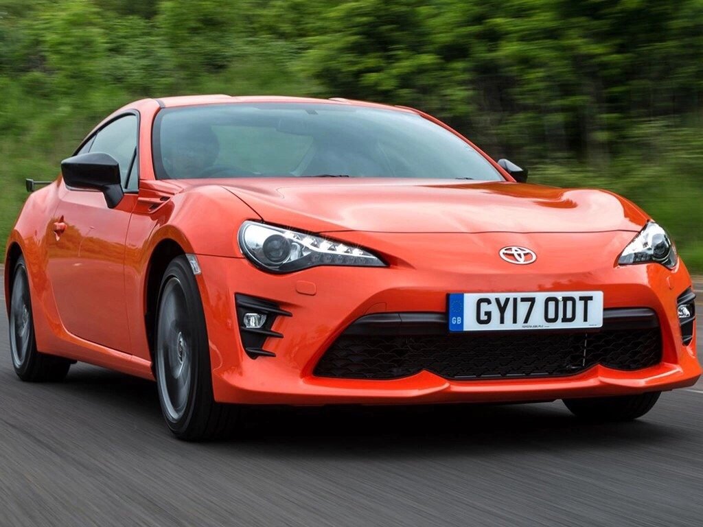 高清汽车美图：跑车世界 跑车 丰田86