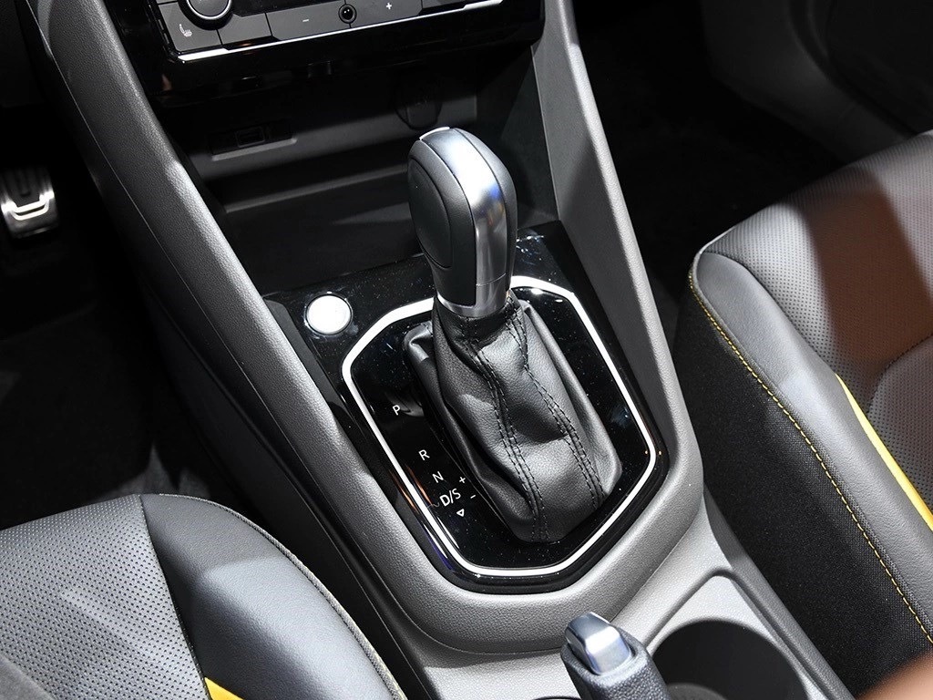 借了台1.4T+6AT的捷达VS5，可有人感兴趣