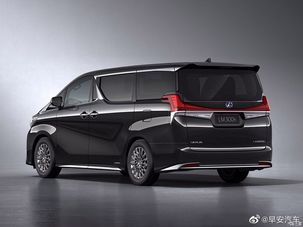 雷克萨斯LM 2020款 300h 四座御世版
