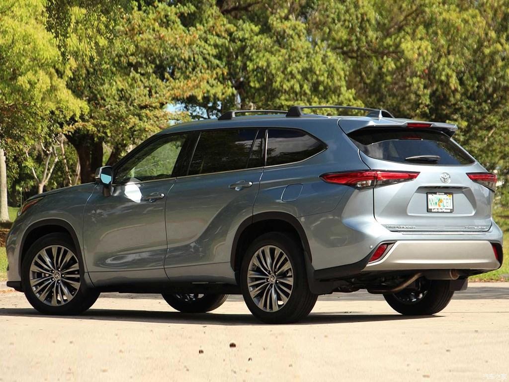 全新的丰田汉兰达真心好看，可惜还没有引进。