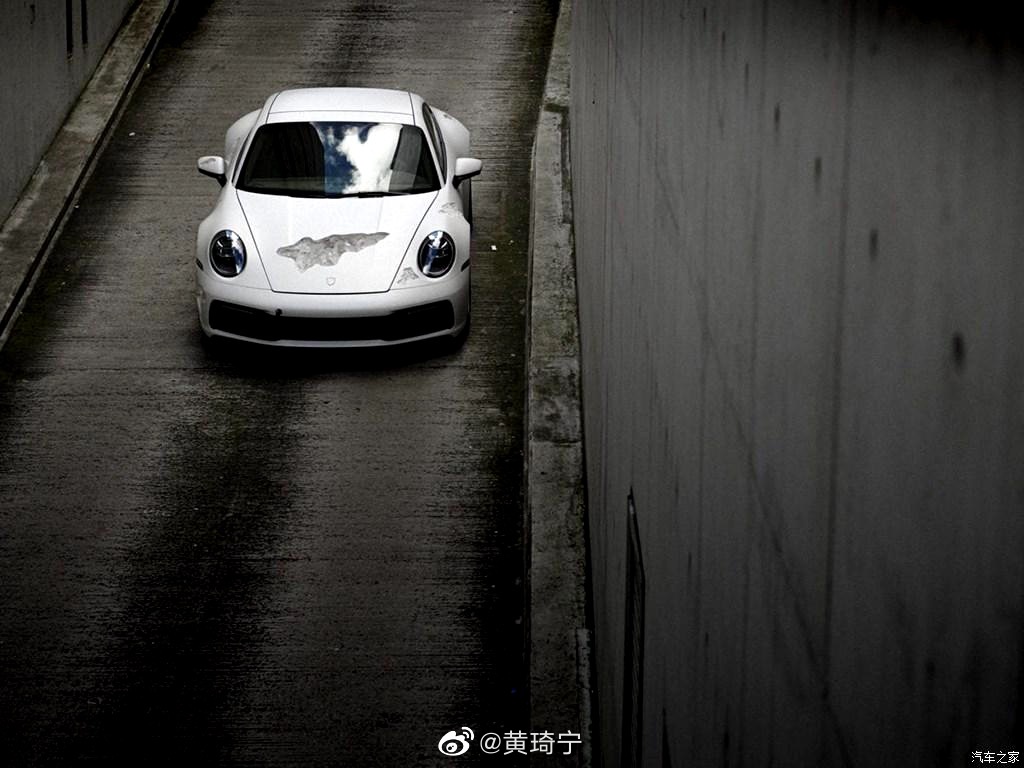 汽车美图赏析：Porsche 911 结晶腐蚀版