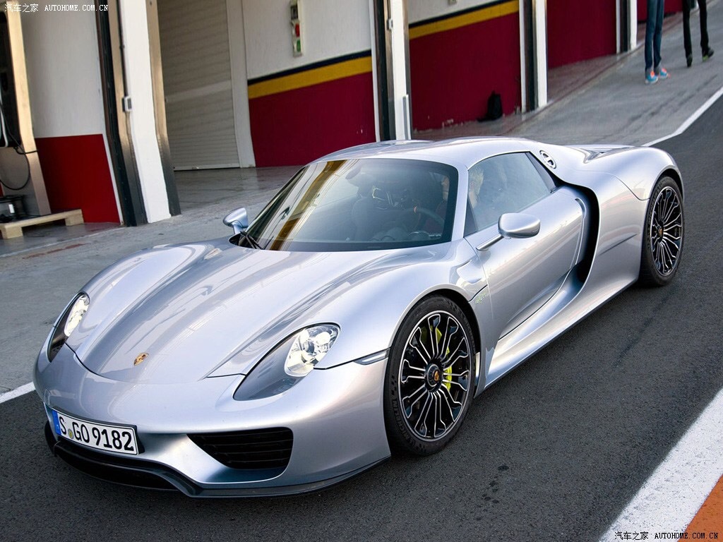 保时捷的终极武器，918 spyder