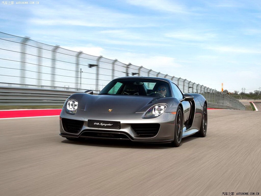 保时捷的终极武器，918 spyder