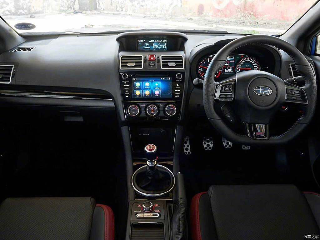 这台WRX STI真的好看，不愧是标杆!