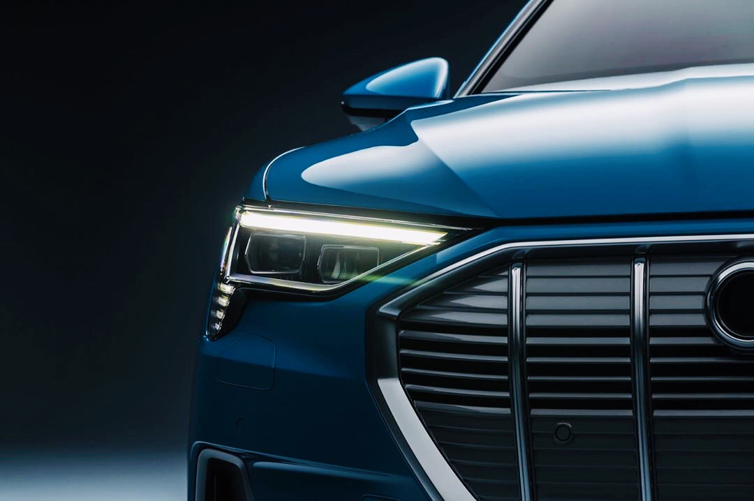 Audi e-tron 亲身体验过，还不错。。。