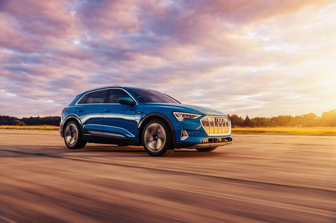 Audi e-tron 亲身体验过，还不错。。。