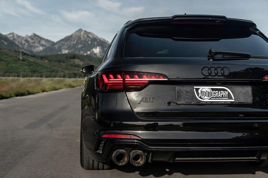 汽车美图黑武士奥迪rs4avantabt