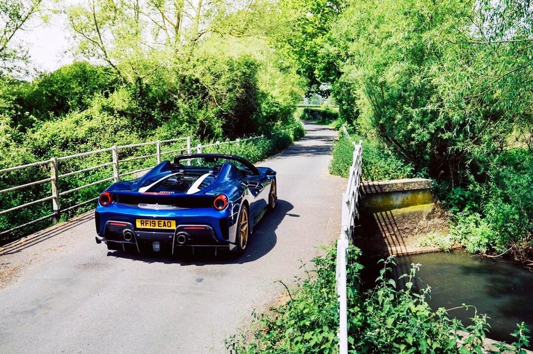 Ferrari 488 Pista,拥有ta，那是什么感觉……