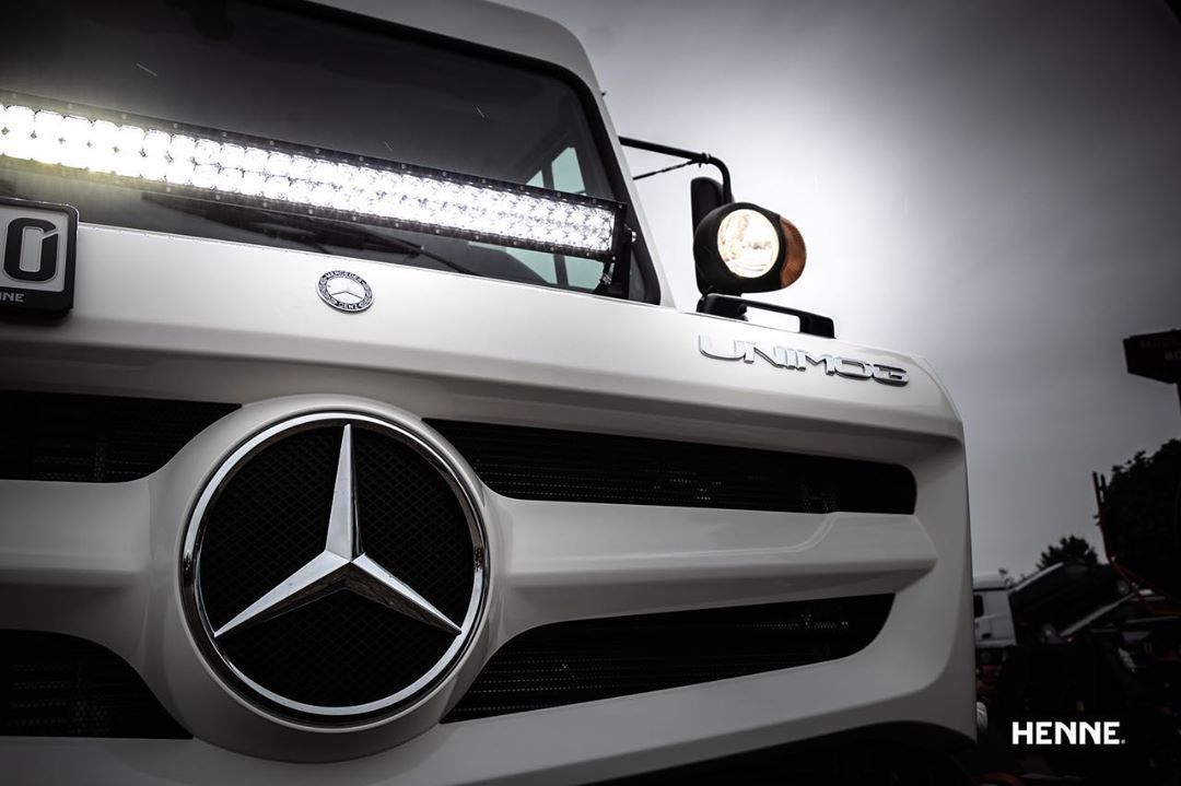 Mercedes- Benz unimog 千系 看起来像是应急救援车 2020.10.21