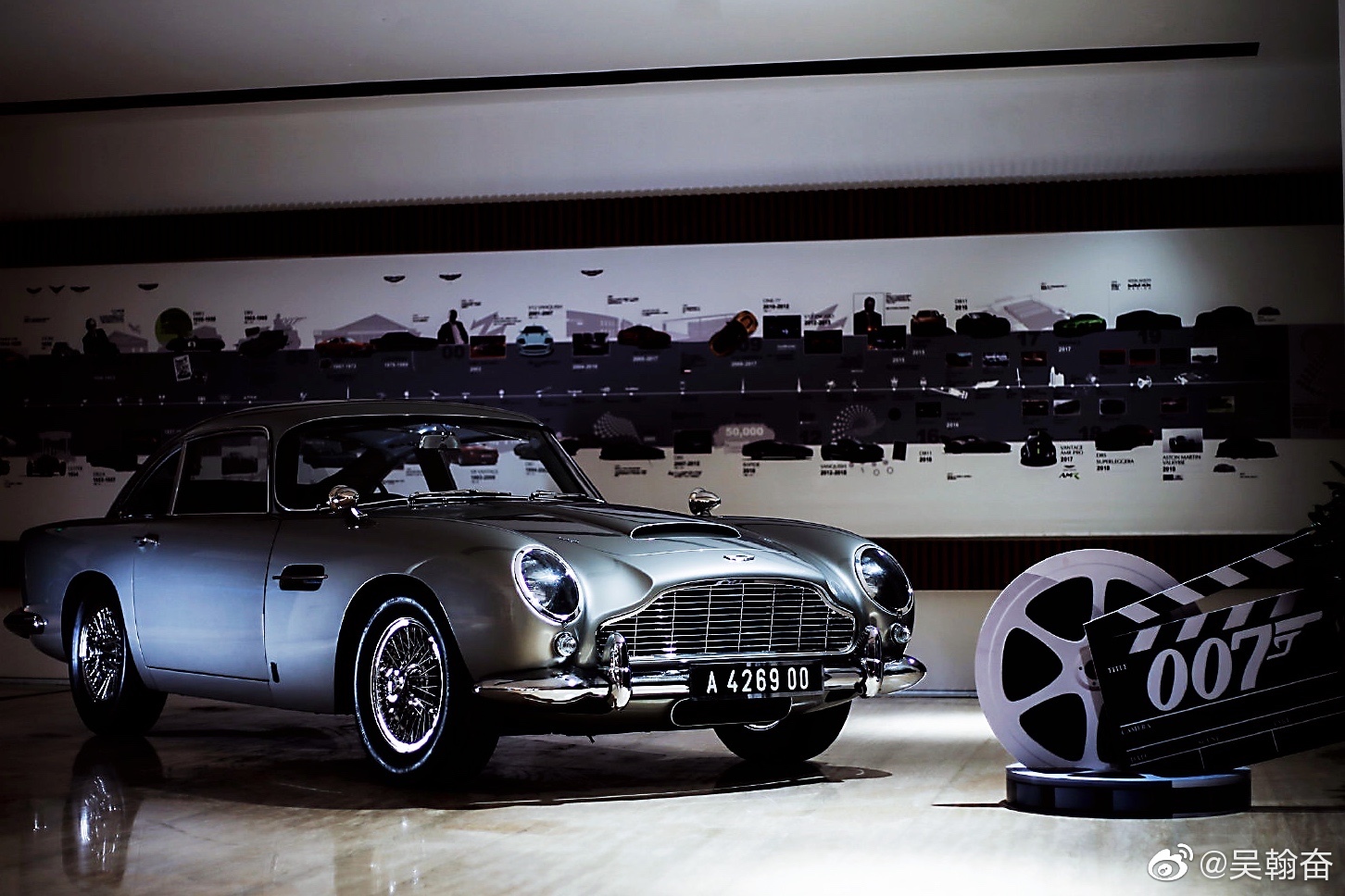 《无暇赴死》007邦德座驾  阿斯顿马丁DB5 跨越时空的美