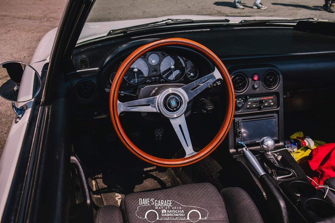 【马自达 MX-5】  等会等会，这怎么看着这么喜感呢