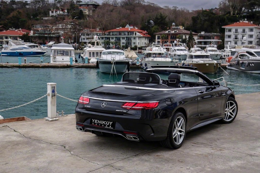 奔驰S级coupe敞篷跑车谁在街上见过？