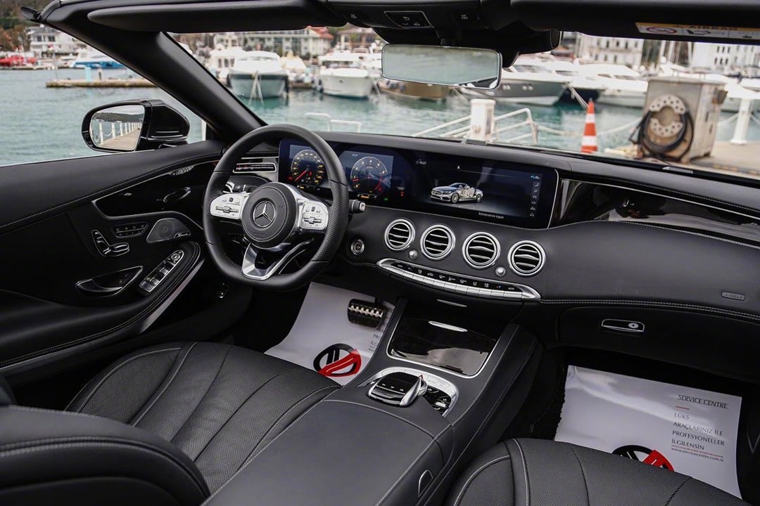 奔驰S级coupe敞篷跑车谁在街上见过？