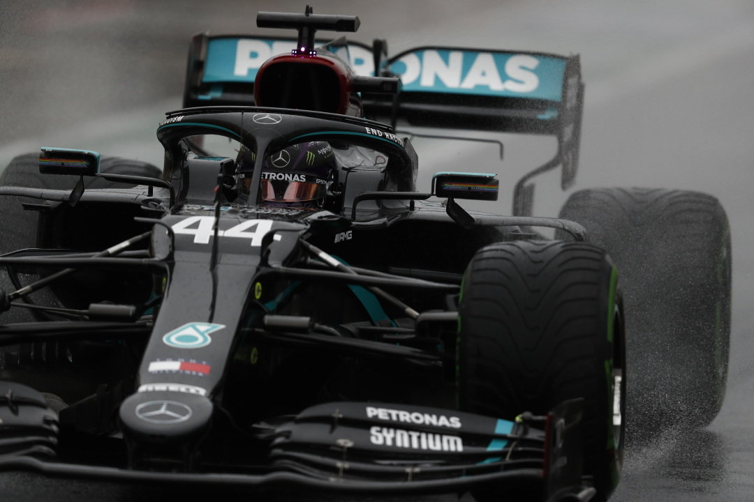 汽车美图赏析：梅赛德斯车队官方图片欣赏