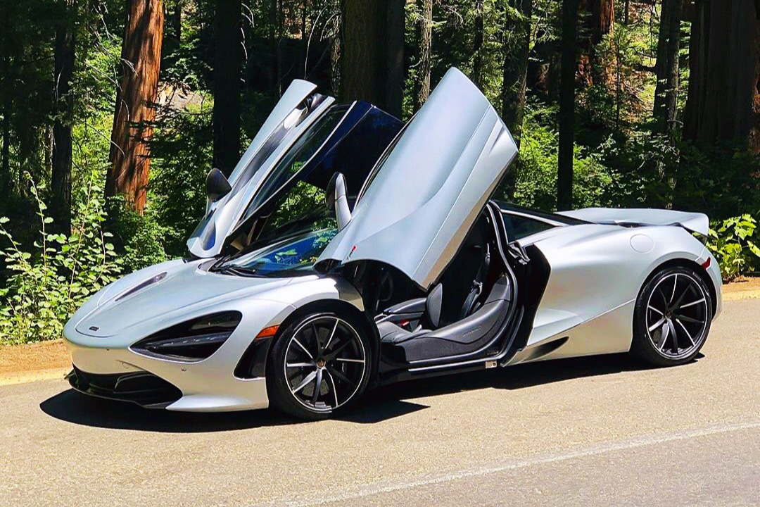 好看的汽车：McLaren 720S,大灯超级酷……