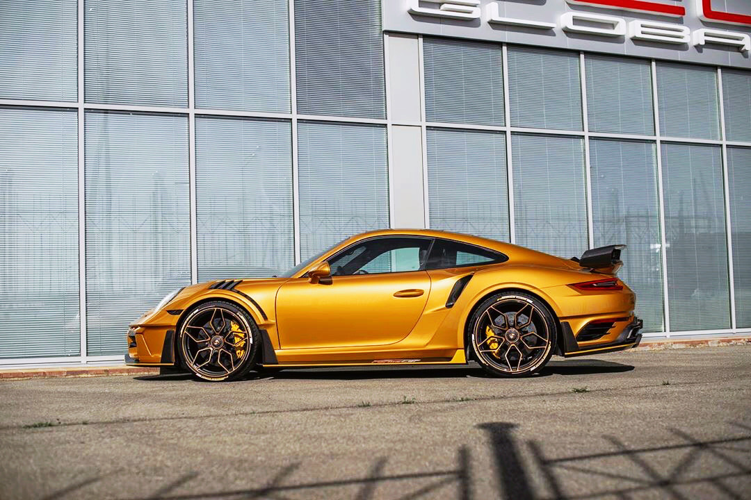 车漆颜色不错，靓仔！ Porsche 911 turbo S