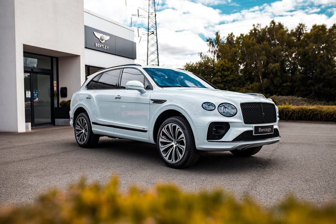 分享图片 伯明翰，NEW Bentley Bentayga